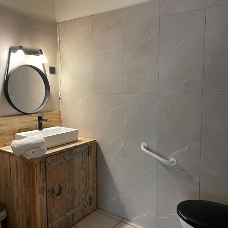 Bed & Breakfast Domaine Estribo *